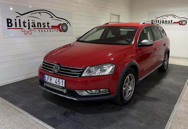 Begagnad VW Passat 177 HK (130 kW) 2013 Röd Kombi