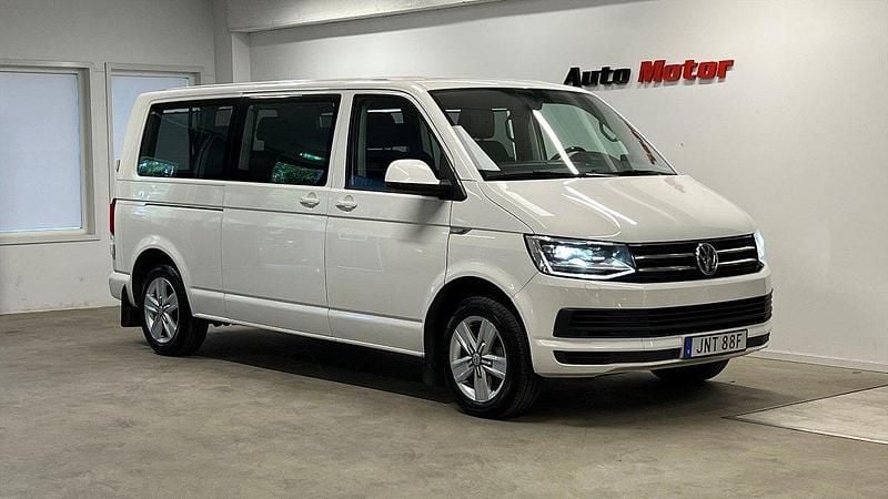 Vit Begagnad 2019 VW Caravelle Minibuss | 239 900 kr (Dyr) - Bild 1/3