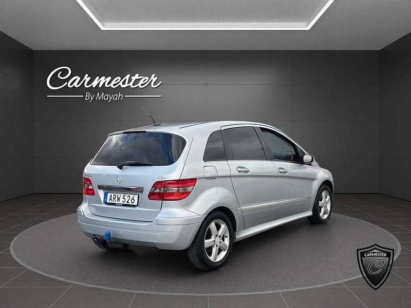 Begagnad Mercedes B200 140 HK (102 kW) 2008 Silver Minibuss