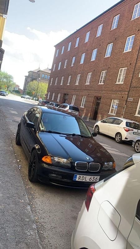 Begagnad BMW 320 150 HK (110 kW) 2000 Sedan