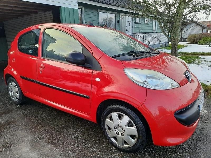 Begagnad 2007 Peugeot 107 Halvkombi | 35 000 kr (Bra pris) - Bild 1/4