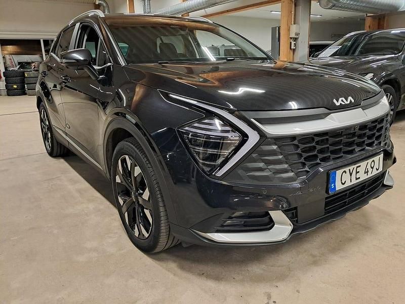 Begagnad Kia Sportage Advance 180 HK (132 kW) 2023 Svart SUV