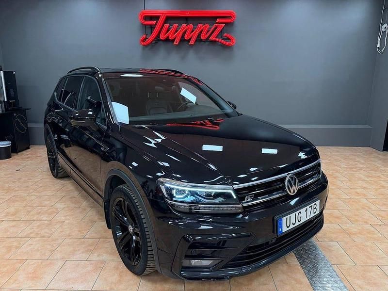 Svart Begagnad 2020 VW Tiguan Allspace GT SUV | 259 000 kr (Superpris) - Bild 1/4