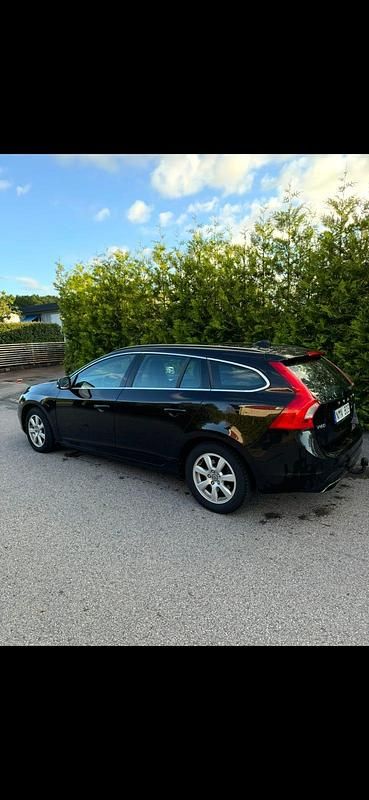 Begagnad Volvo V60 181 HK (133 kW) 2014 Kombi