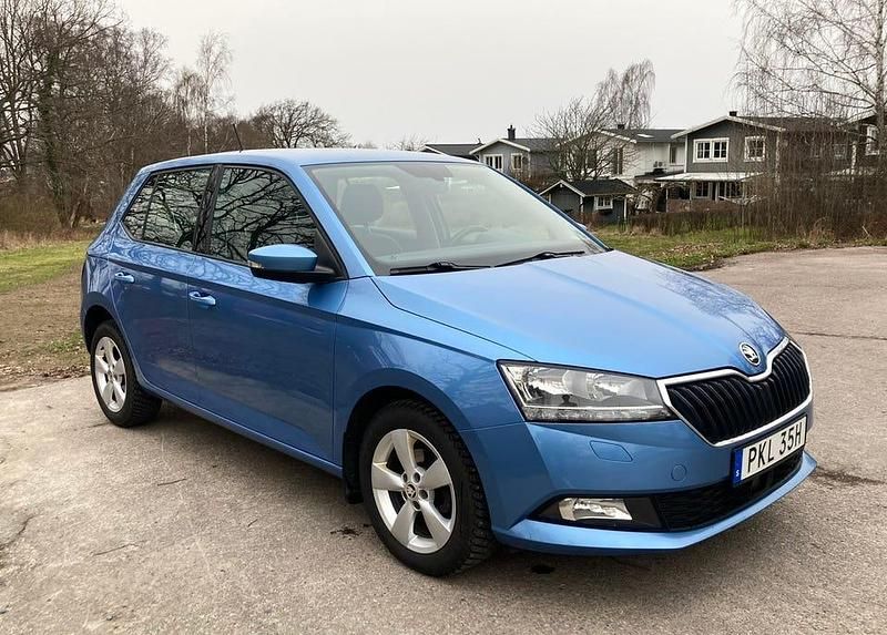 Begagnad Skoda Fabia 95 HK (69 kW) 2019
