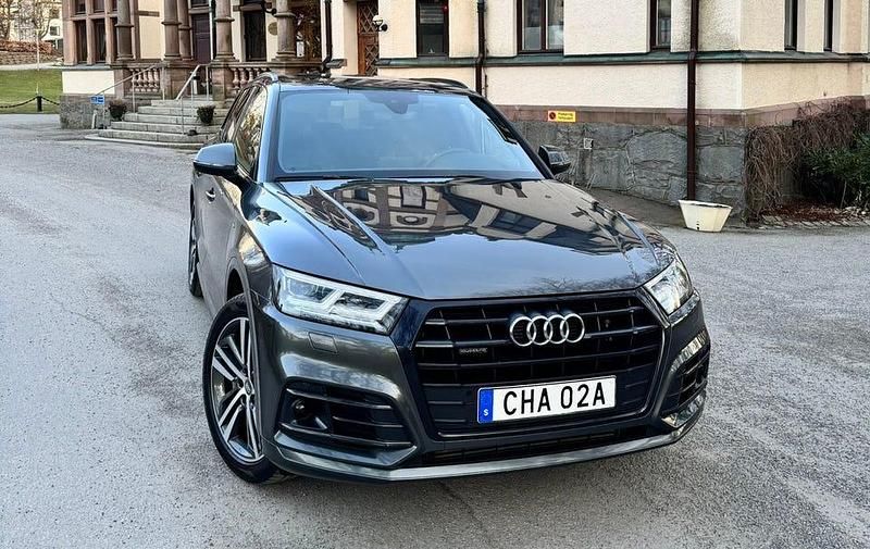 Daytona grey pearl effect Begagnad 2020 Audi Q5 S-Line SUV | 299 999 kr - Bild 1/4