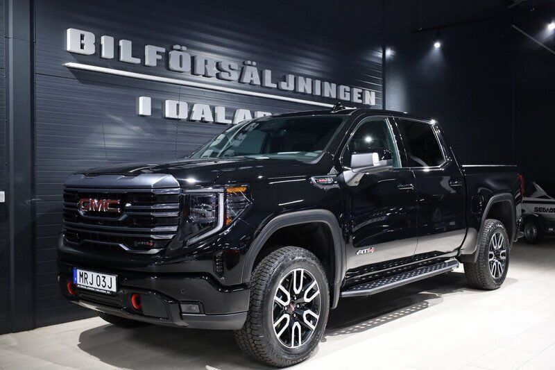 Svart Ny 2024 GMC Sierra Van | 1 199 000 kr (Lite dyr) - Bild 1/4