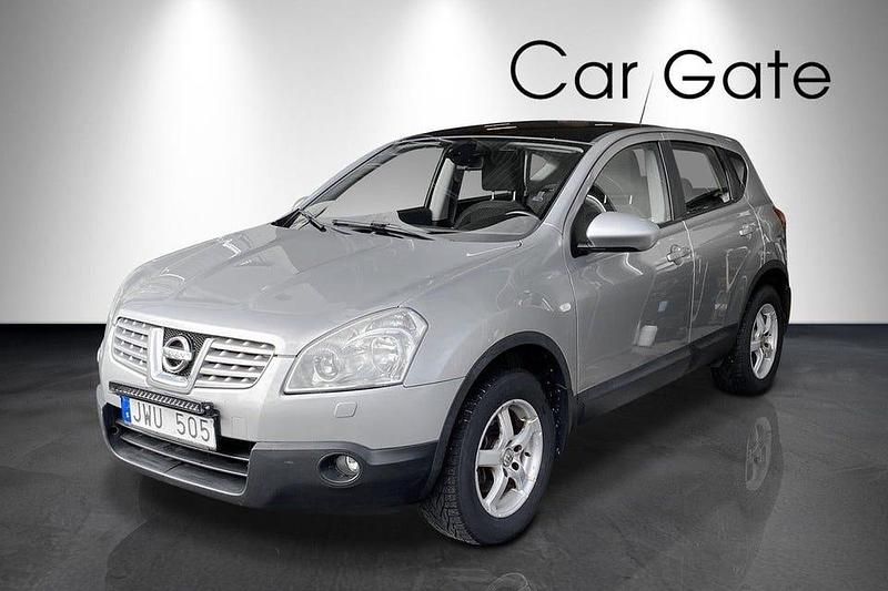 Silver Begagnad 2009 Nissan Qashqai SUV | 64 900 kr (Marknadspris) - Bild 1/4