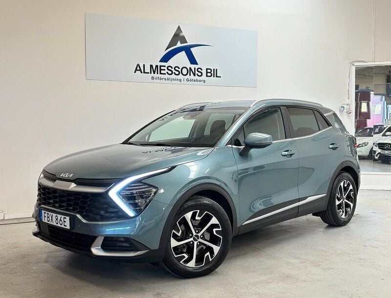 Grå Begagnad 2022 Kia Sportage 3 SUV | 269 900 kr (Superpris) - Bild 1/4