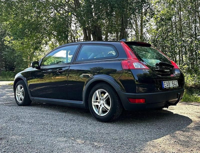 Begagnad Volvo C30 Kinetic 126 HK (92 kW) 2008 Svart Halvkombi