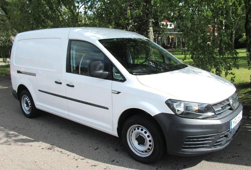 Vit Begagnad 2019 VW Caddy Maxi Minibuss | 175 000 kr (Bra pris) - Bild 1/4