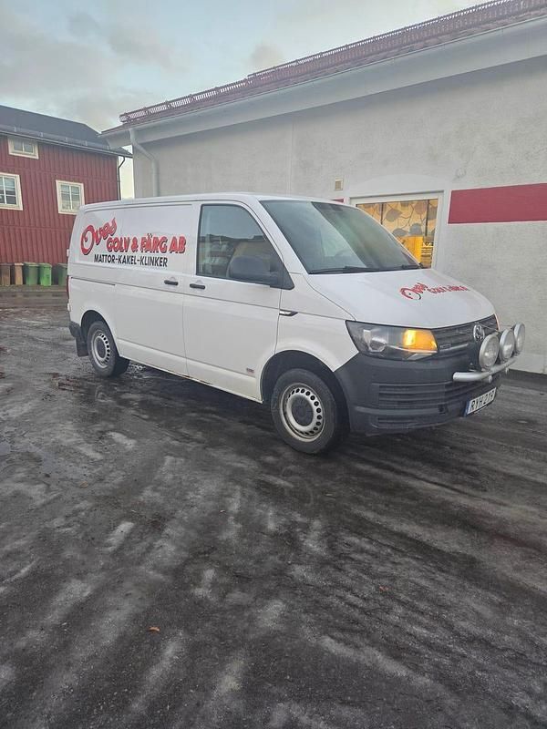 Begagnad 2017 VW Transporter Van | 150 000 kr - Bild 1/4