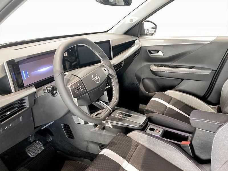 Begagnad Opel Frontera 136 HK (100 kW) 2025 Grön SUV