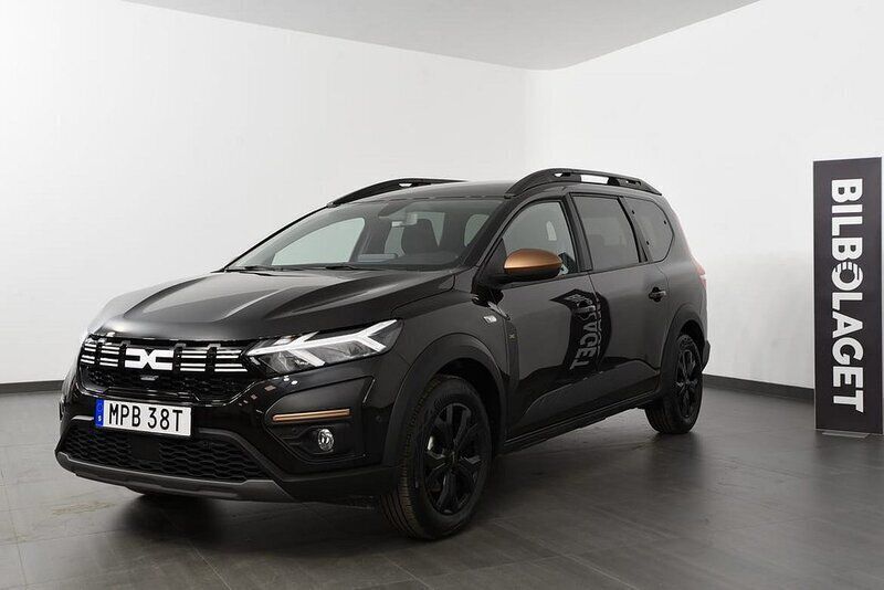 Svart Begagnad 2023 Dacia Jogger Extreme Kombi | 269 800 kr (Marknadspris) - Bild 1/4