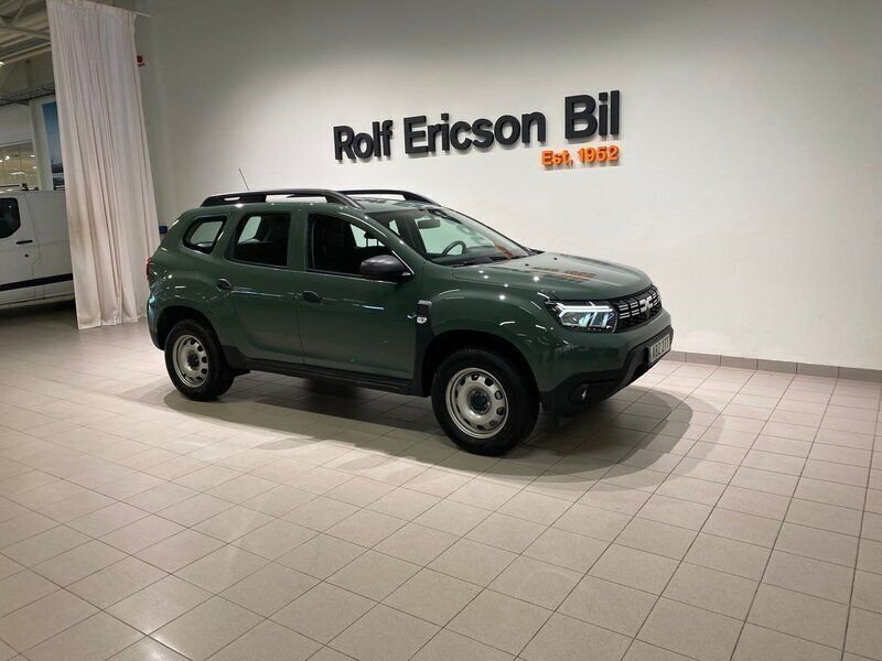 Grå Begagnad 2023 Dacia Duster Essentiel SUV | 179 500 kr (Lite dyr) - Bild 1/4