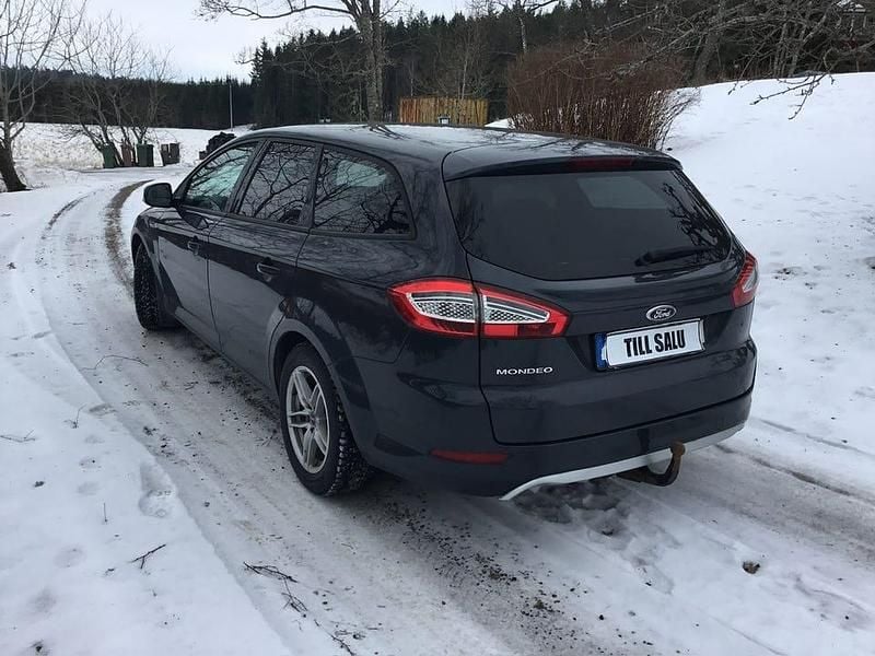 Begagnad Ford Mondeo 140 HK (102 kW) 2012 Kombi