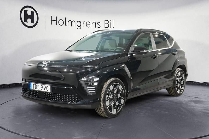 Begagnad Hyundai Kona Advanced 160 kW (218 HK) 2023 Svart SUV