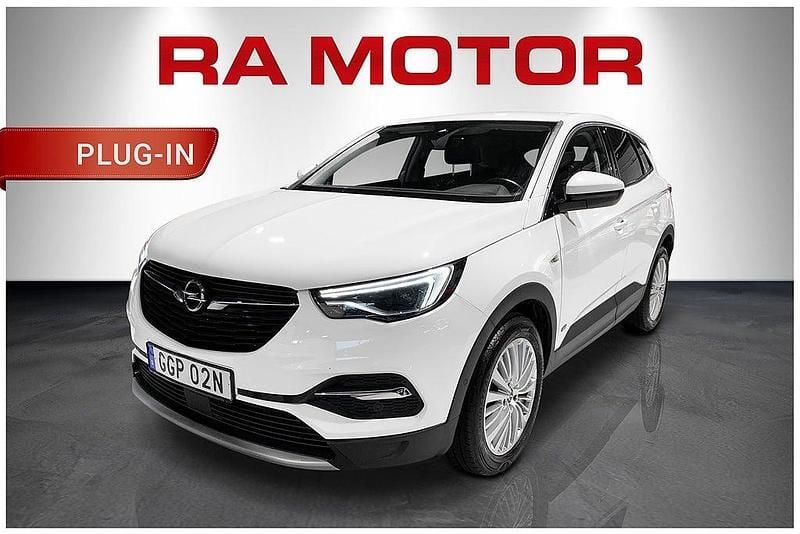 Begagnad Opel Grandland X Design Edition 224 HK (164 kW) 2020 Vit SUV