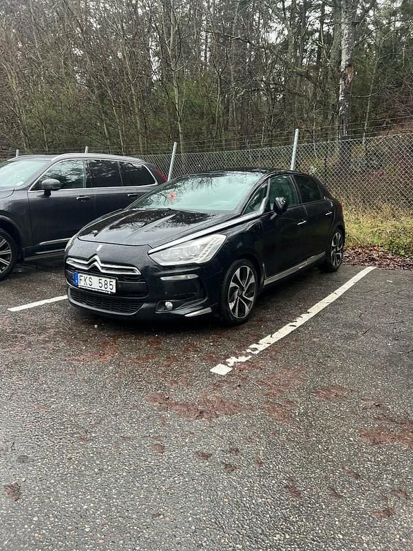 Begagnad Citroën DS5 163 HK (119 kW) 2012 Halvkombi