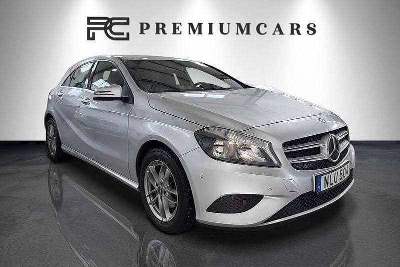 Begagnad Mercedes A180 Urban 122 HK (89 kW) 2014 Silver