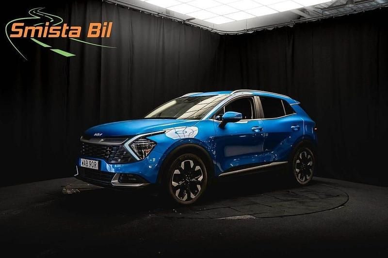 Blå Begagnad 2022 Kia Sportage Advance SUV | 269 700 kr (Superpris) - Bild 1/3