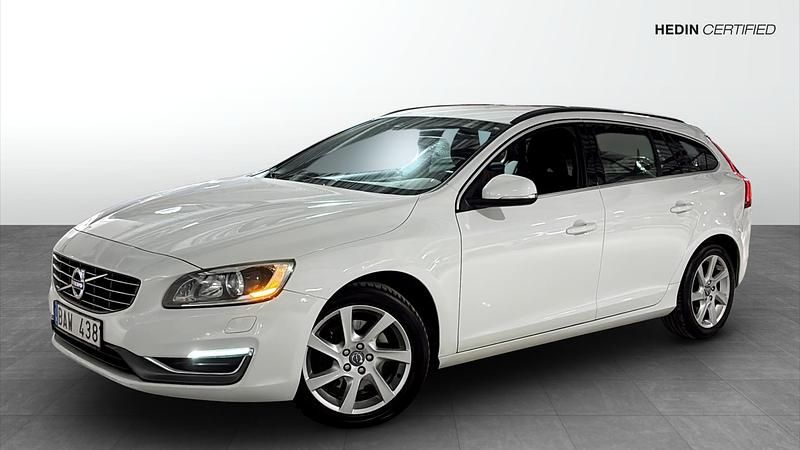 Begagnad Volvo V60 163 HK (119 kW) 2013 Vit Kombi