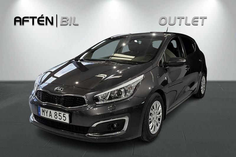 Grå Begagnad 2016 Kia Ceed Halvkombi | 99 800 kr (Marknadspris) - Bild 1/3