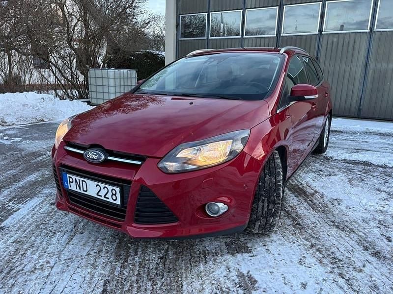 Begagnad 2012 Ford Focus Kombi | 69 900 kr (Marknadspris) - Bild 1/4