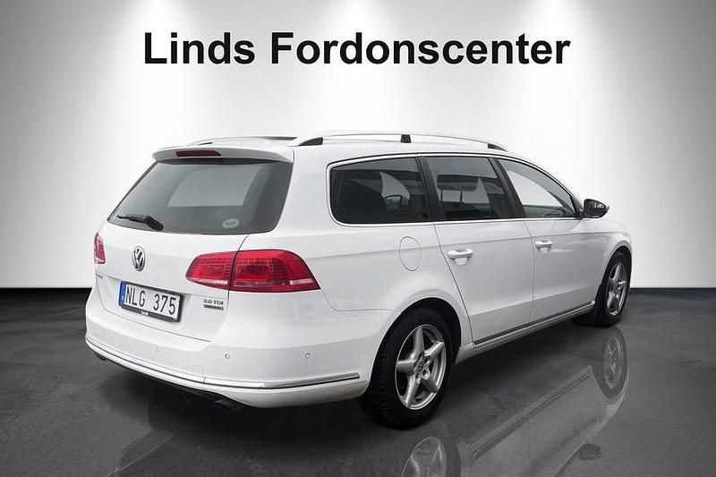 Begagnad VW Passat GT 170 HK (125 kW) 2012 Vit Kombi
