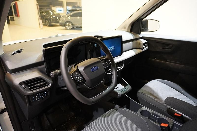 Begagnad Ford E-Transit 2026 Vit Van