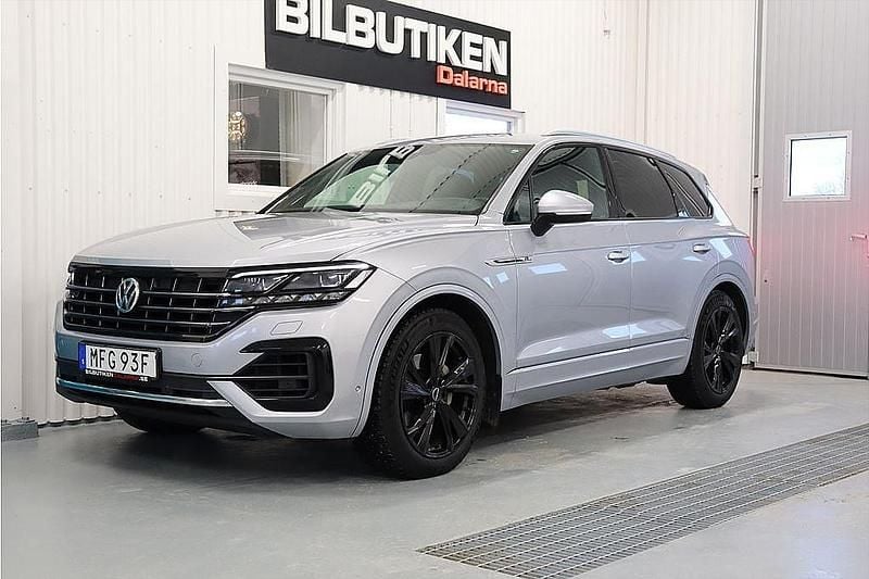 Begagnad VW Touareg R-line 286 HK (210 kW) 2019 Silver SUV