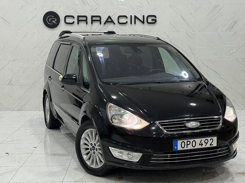 Svart Begagnad 2010 Ford Galaxy Titanium Minibuss | 54 900 kr (Lite dyr) - Bild 1/4