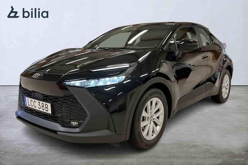 Begagnad Toyota C-HR Active 142 HK (104 kW) 2024 Svart SUV