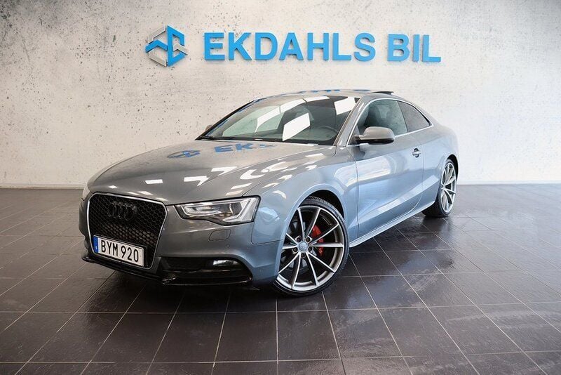 Grå Begagnad 2012 Audi A5 Sportkupé | 159 900 kr (Marknadspris) - Bild 1/4