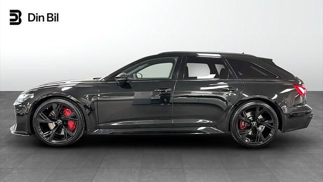 Begagnad Audi RS6 Advanced 600 HK (441 kW) 2021 Mytsvart metallic Kombi