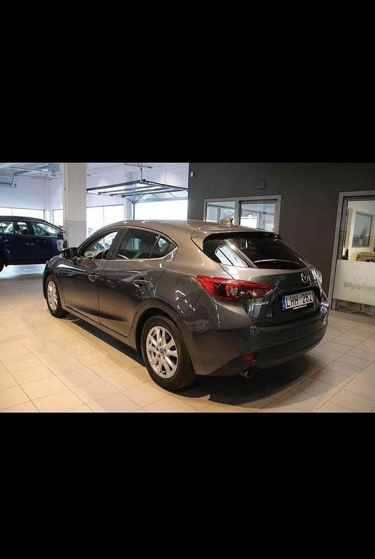 Begagnad Mazda 3 Inclusive 120 HK (88 kW) 2013 Halvkombi