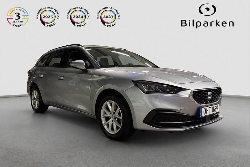 Silver Begagnad 2023 Seat Leon ST Style Kombi | 179 990 kr (Marknadspris) - Bild 1/4