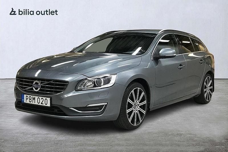 Grå Begagnad 2016 Volvo V60 Business Edition Kombi | 154 900 kr (Bra pris) - Bild 1/3