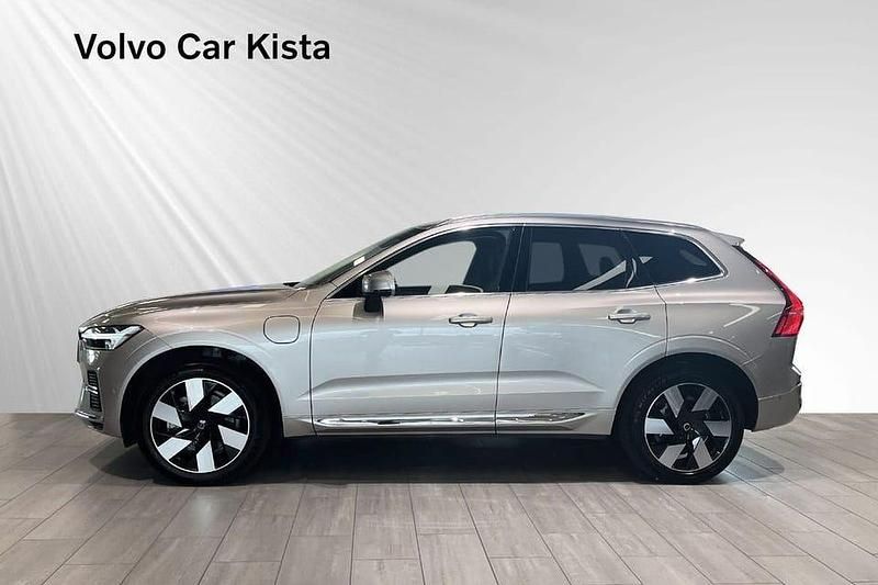Begagnad Volvo XC60 Ultra 462 HK (339 kW) 2025 Grå SUV