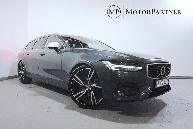 Grå Begagnad 2017 Volvo V90 R-Design Kombi | 269 900 kr (Marknadspris) - Bild 1/4
