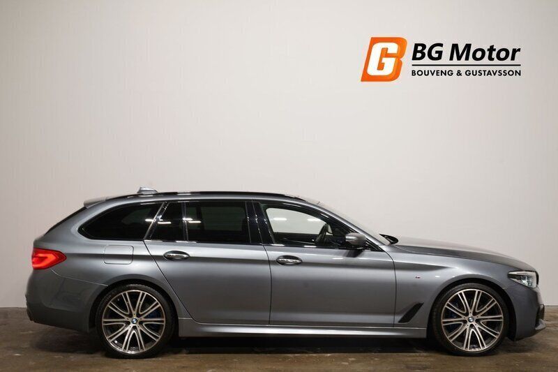 Begagnad BMW 530 M Sport 266 HK (195 kW) 2017 Blå Kombi