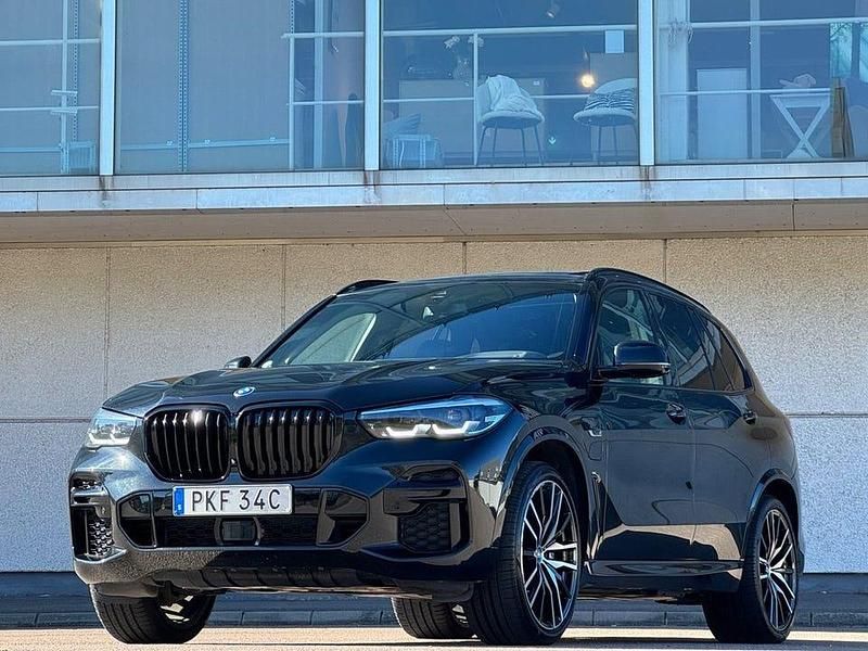 Begagnad BMW X5 M Sport 394 HK (289 kW) 2022 Svart SUV