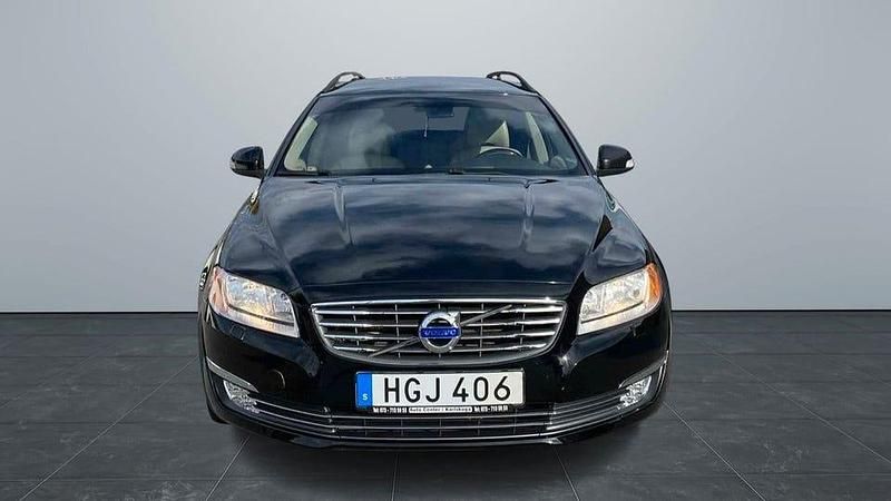 Svart Begagnad 2007 Volvo V70 Kinetic Kombi | 54 900 kr (Marknadspris) - Bild 1/4