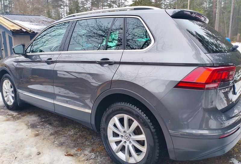 Begagnad VW Tiguan 190 HK (139 kW) 2019 SUV