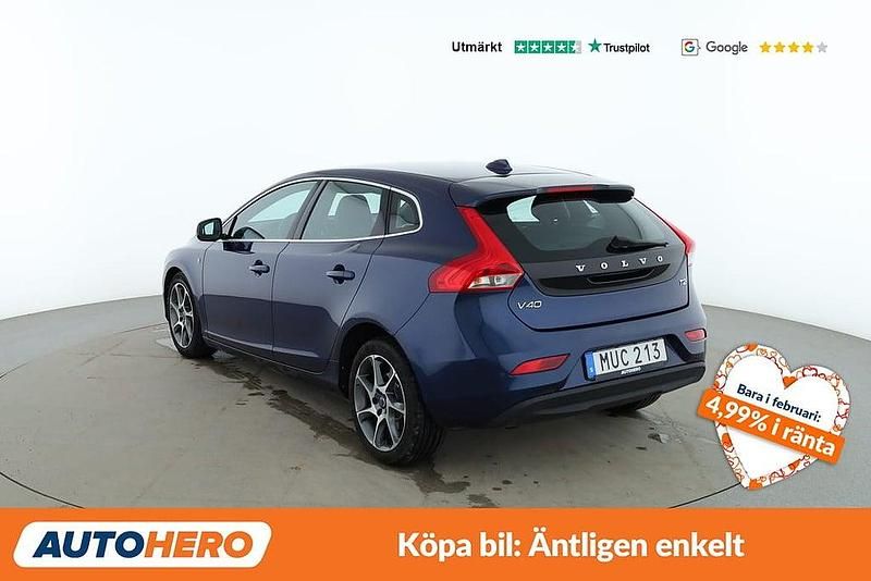 Begagnad Volvo V40 R-Design 124 HK (91 kW) 2015 Svart Halvkombi