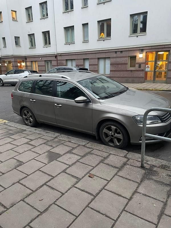 Begagnad 2012 VW Passat Kombi | 54 999 kr (Bra pris) - Bild 1/1