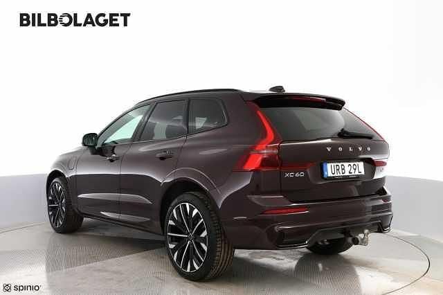 Begagnad Volvo XC60 349 HK (256 kW) 2026 Röd SUV