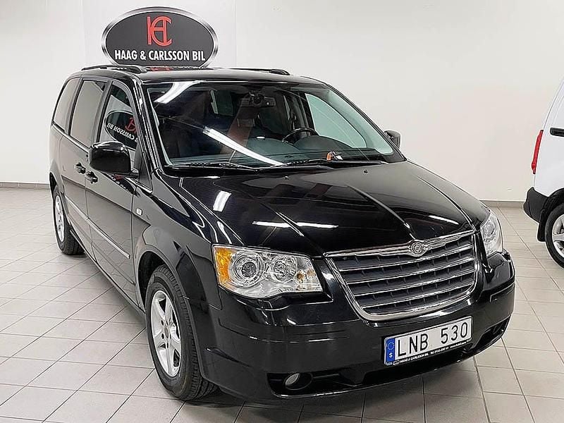 Begagnad Chrysler Grand Voyager 193 HK (141 kW) 2010 Svart Minibuss