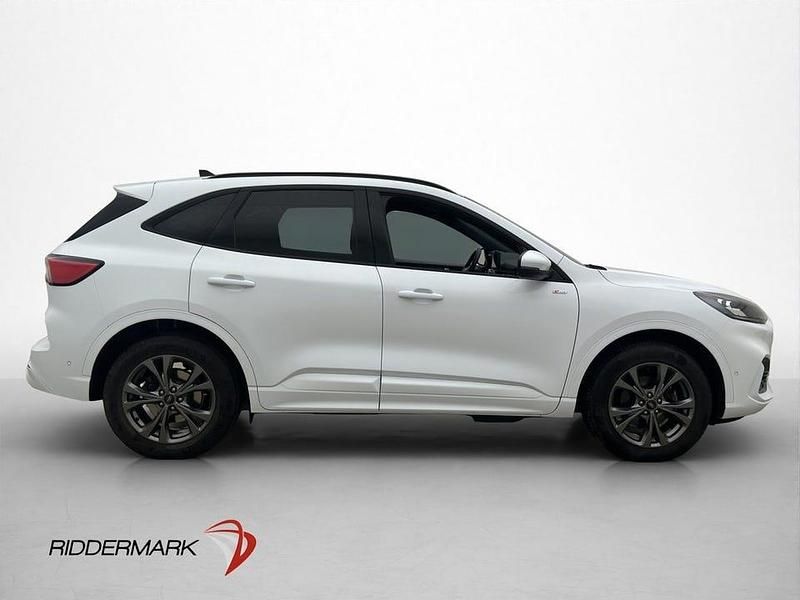 Begagnad Ford Kuga ST-Line 224 HK (164 kW) 2022 Vit SUV