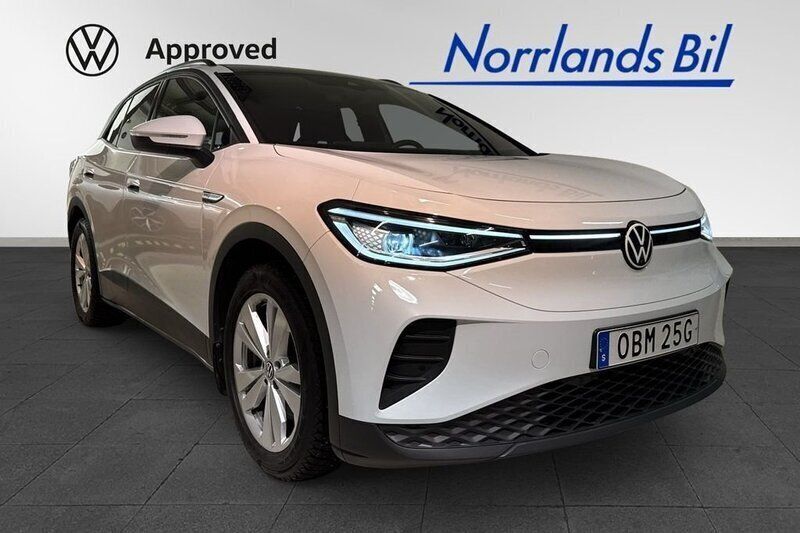 Vit (glacier white metallic) Begagnad 2021 VW ID.4 Pro Performance SUV | 309 000 kr (Marknadspris) - Bild 1/4